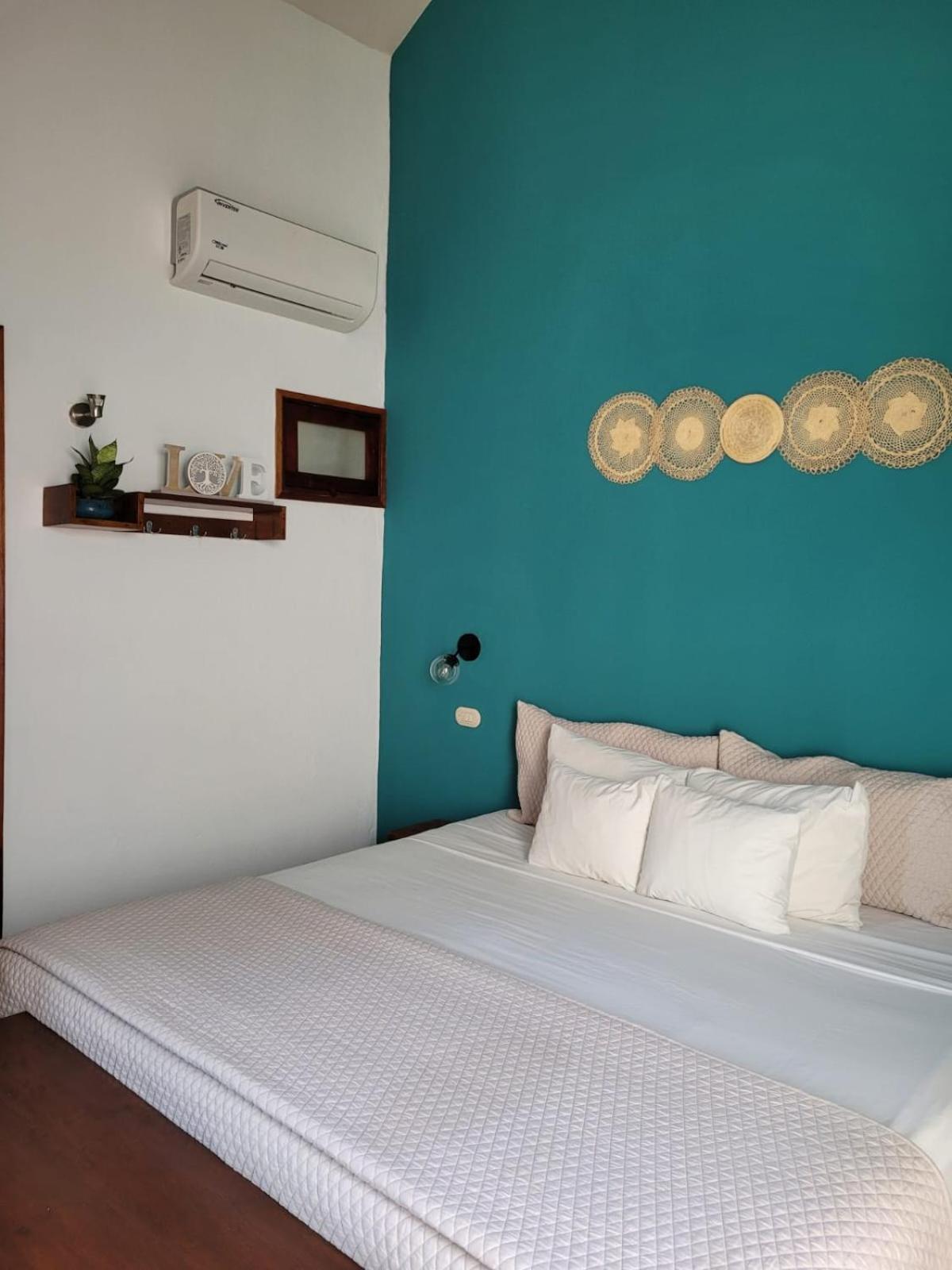 Hotel Con Corazon Granada Luaran gambar